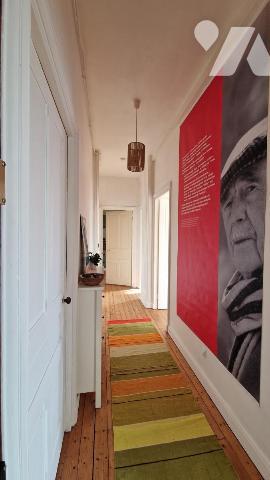 QUARTIER DES URSULINES-BEL APPARTEMENT DE 3 CHAMBRES-VUE PANORAMIQUE SUR LA VILLE