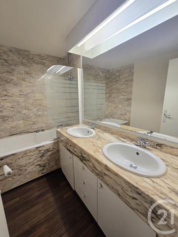 Appartement T4 à vendre  2 pièces - 89 m2 PAU - 64