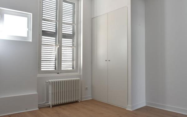 Appartement à louer    2 pièces •  La Rochelle