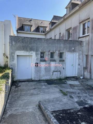 Immeuble à vendre 4 pièces de 130 m²