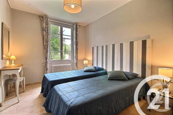 Maison à vendre  12 pièces - 336 m2 CAVAILLON - 84