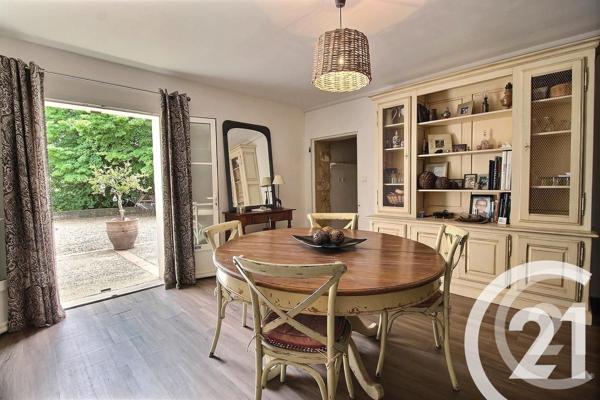 Maison à vendre  12 pièces - 336 m2 CAVAILLON - 84