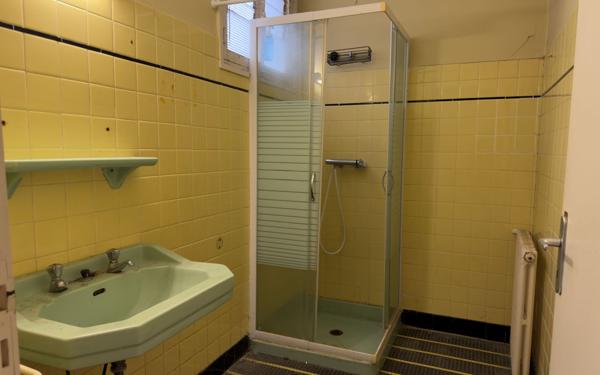 Maison à vendre    4 pièces • 74,97 m2 Rochechouart