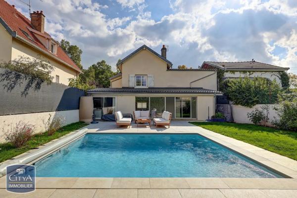 Maison à vendre 5 pièces 153m²