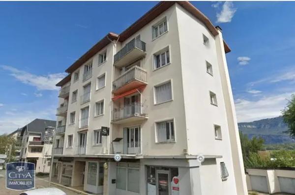 Location appartement 3 pièces de 69.94m²