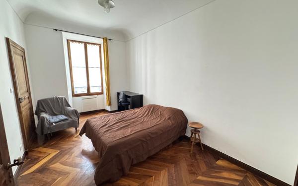 Appartement à vendre    3 pièces • 79,56 m2 Gap