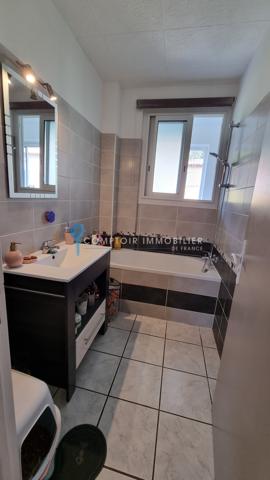 Appartement
                                                                                                                                                                                                                                                                                                                        2 pièce(s)                                                                                                                                                                                                          1 chambre(s)                                                                                                                                                                                                          62  m²