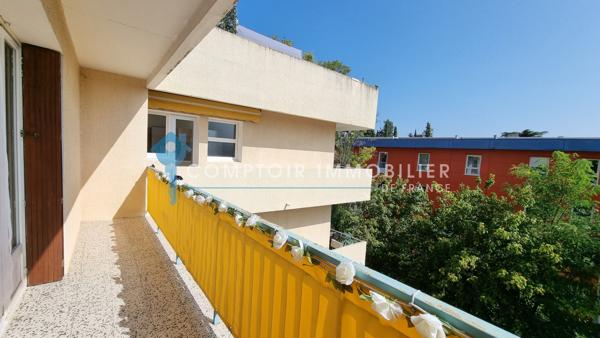 Appartement
                                                                                                                                                                                                                                                                                                                        2 pièce(s)                                                                                                                                                                                                          1 chambre(s)                                                                                                                                                                                                          62  m²