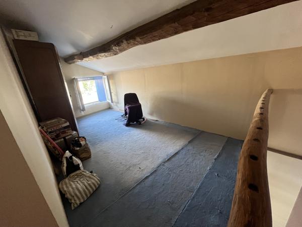 Sainte-Verge (79100) ref 104676 proche THOUARS maison en bon état type 4 sur terrain de 541 m2 dans quartier calme