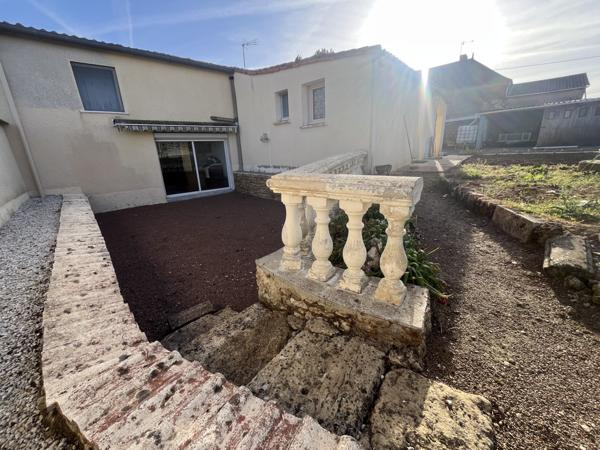 Sainte-Verge (79100) ref 104676 proche THOUARS maison en bon état type 4 sur terrain de 541 m2 dans quartier calme