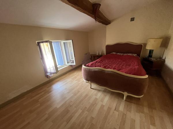 Sainte-Verge (79100) ref 104676 proche THOUARS maison en bon état type 4 sur terrain de 541 m2 dans quartier calme