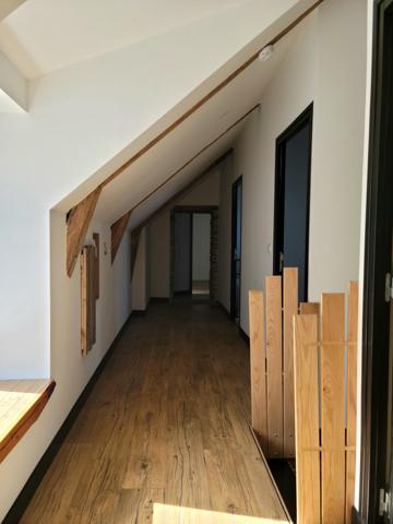 Maison 5 chambres avec dépendances - Au calme