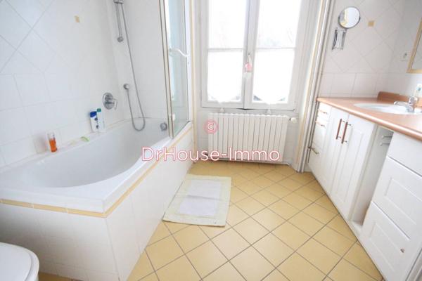 Maison à vendre 10 pièces de 258 m²