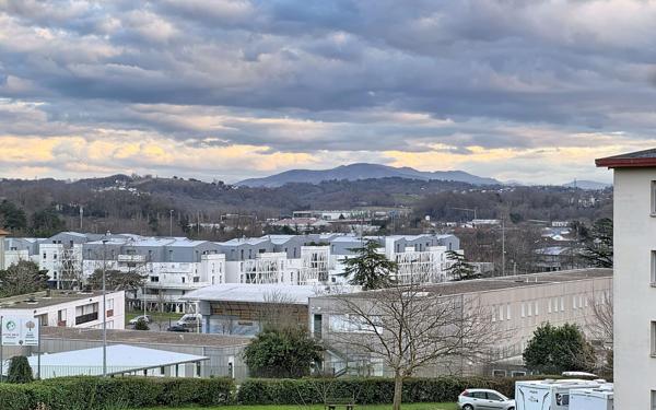 Appartement à vendre    1 pièce • 24,33 m2 Bayonne