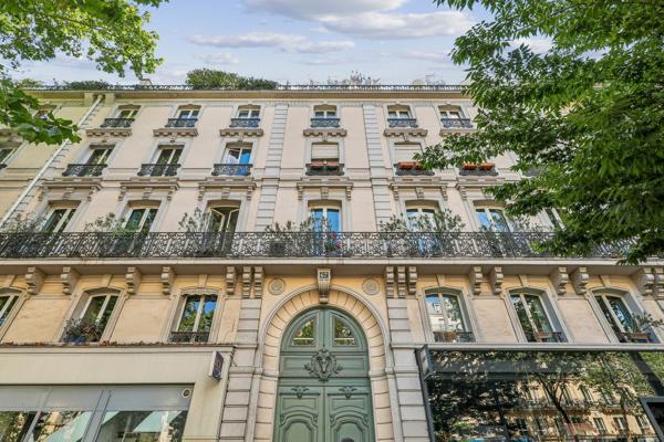 Vente Appartement de luxe Paris 3 7 Pièces 145.05 m²