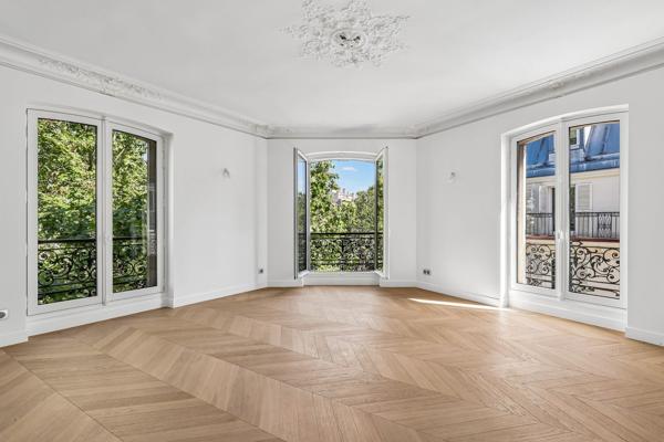 Vente Appartement de luxe Paris 3 7 Pièces 145.05 m²