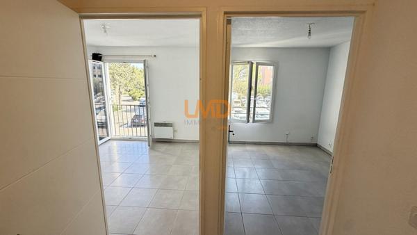 Roquebrune-sur-Argens village – T3 – terrasse couverte – garage