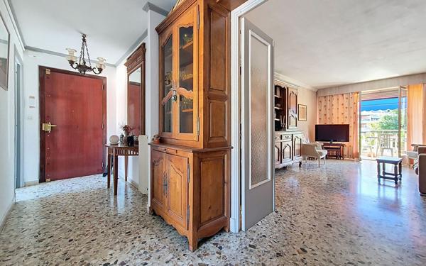 Appartement à vendre    4 pièces • 93,43 m2 Le Cannet