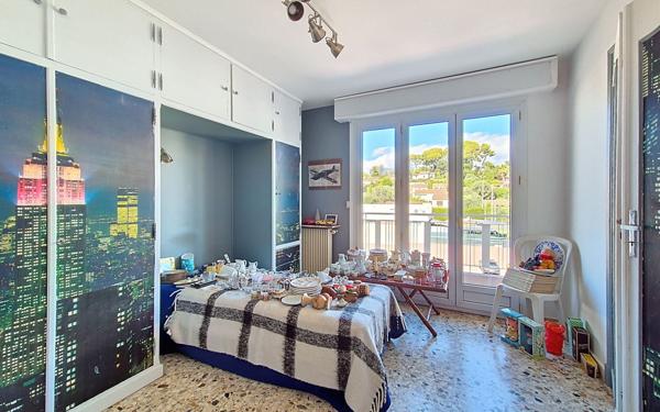 Appartement à vendre    4 pièces • 93,43 m2 Le Cannet