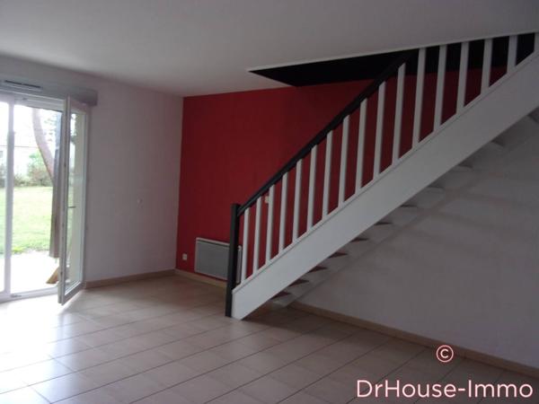 Maison à louer 3 pièces de 72 m²