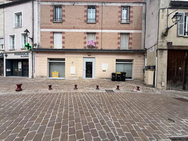 Local commercial Le Malesherbois 4 pièce(s) 102 m2