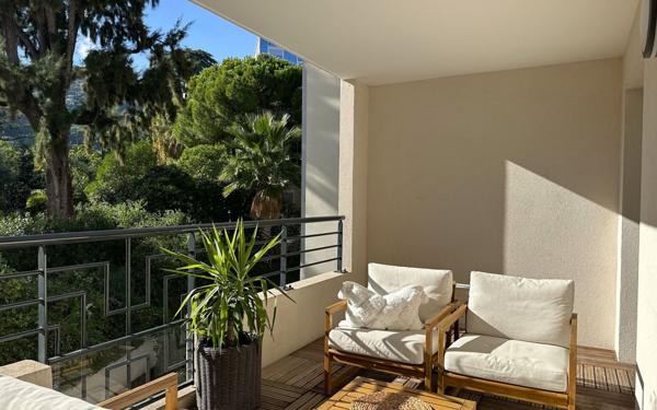 Appartement à vendre    2 pièces • 48,37 m2 Menton