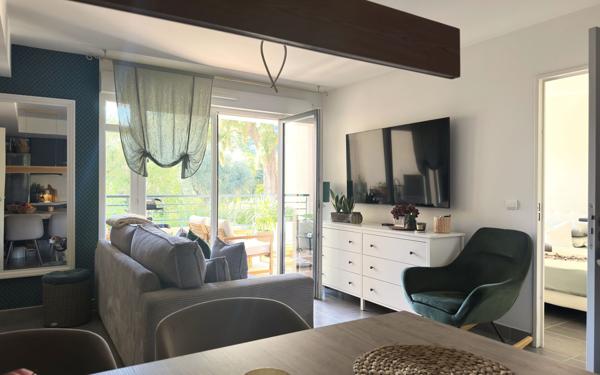 Appartement à vendre    2 pièces • 48,37 m2 Menton