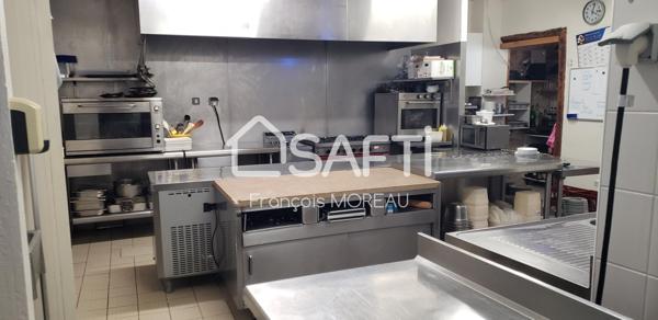 FDC Restaurant traditionnel 173 m2 + terrasse - Sud Seine et Marne