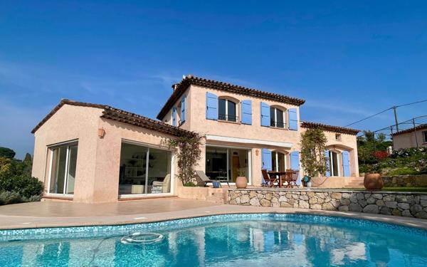 Maison à vendre    4 pièces • 139 m2 La Roquette-sur-Siagne