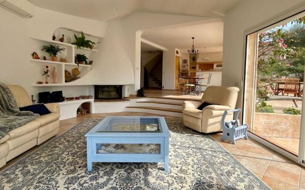 Maison à vendre    4 pièces • 139 m2 La Roquette-sur-Siagne