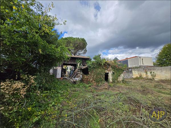 Vente terrain Sainte Eulalie : 255 000 € - AJP Immobilier Saint Andre de Cubzac