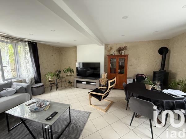 Maison 6 pièces de 183 m² à Sainte-Colombe (77650)