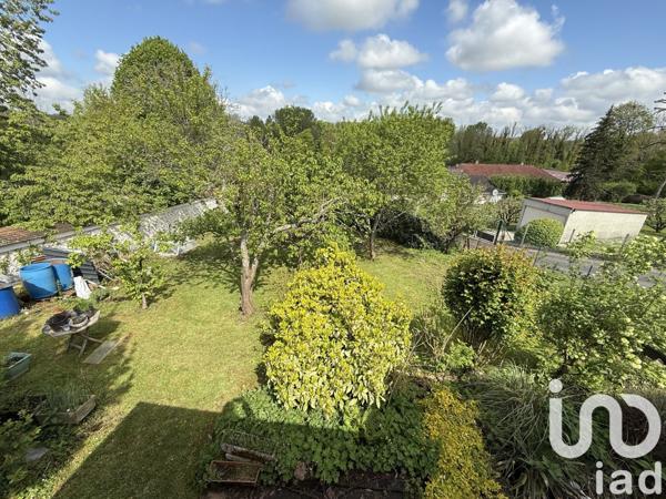 Maison 6 pièces de 183 m² à Sainte-Colombe (77650)