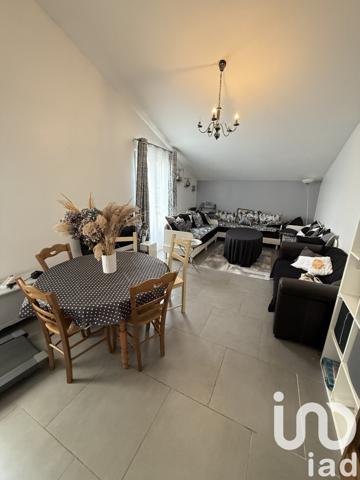 Maison 6 pièces de 183 m² à Sainte-Colombe (77650)