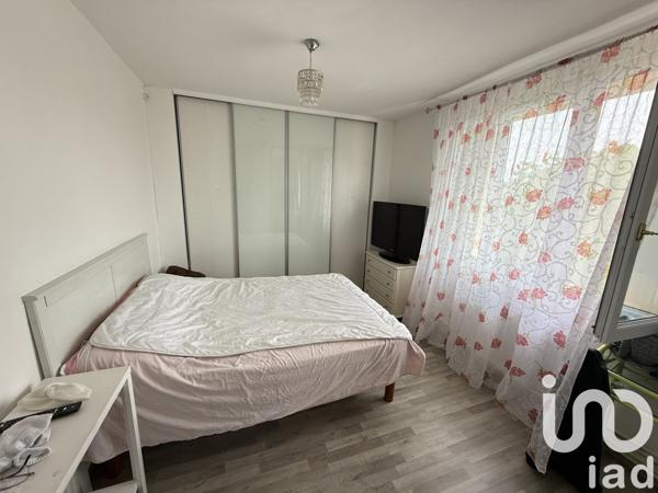 Maison 6 pièces de 183 m² à Sainte-Colombe (77650)