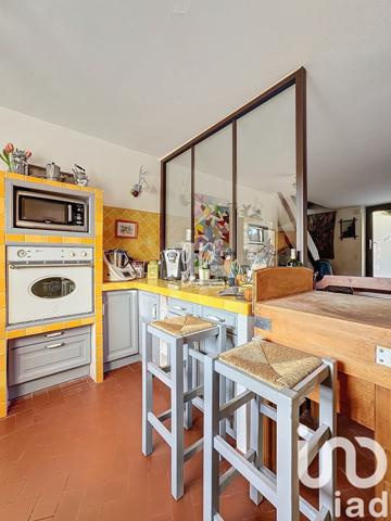 Maison 4 pièces de 130 m² à Saumane-de-Vaucluse (84800)