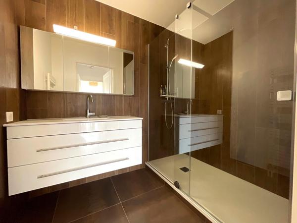 Location / Appartement T2