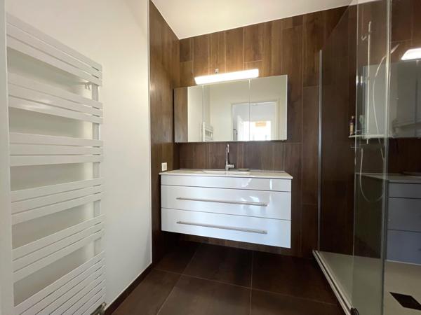 Location / Appartement T2