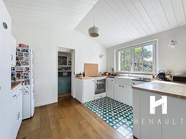 Maison La Couarde Sur Mer 4 pièce(s) 123.60 m2