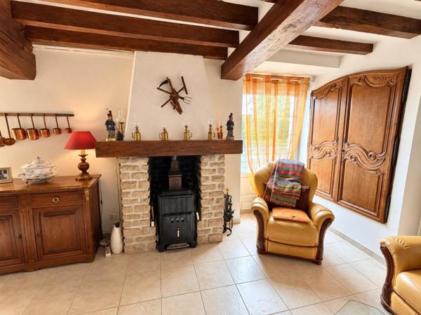 Maison à SAINT PATERNE LE CHEVAIN, 72610 - 4 pièces 102m²