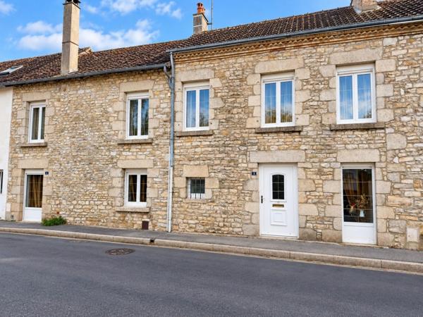 Maison à SAINT PATERNE LE CHEVAIN, 72610 - 4 pièces 102m²