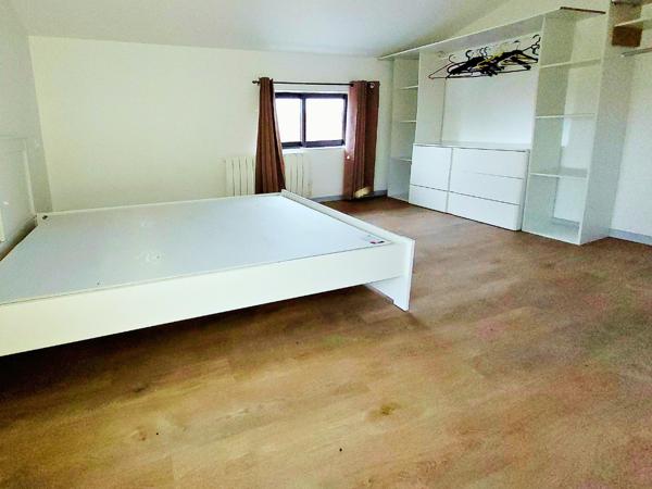 Maison rénovée de 175 m² avec 3 appartements indépendants à 15 minutes d'Aubenas