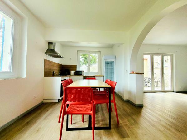 Maison rénovée de 175 m² avec 3 appartements indépendants à 15 minutes d'Aubenas