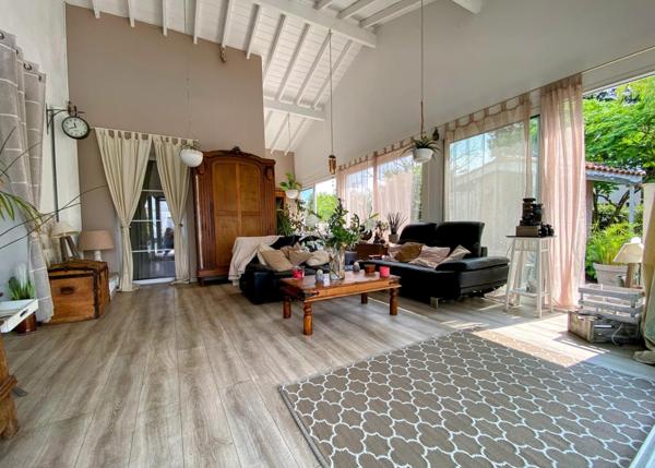 Maison 133m2 avec jardin et piscine à Parempuyre - Quartier calme