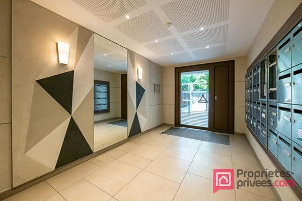 Appartement  3 pièces- 58m²- Terrasse- Parking- Ascenseur