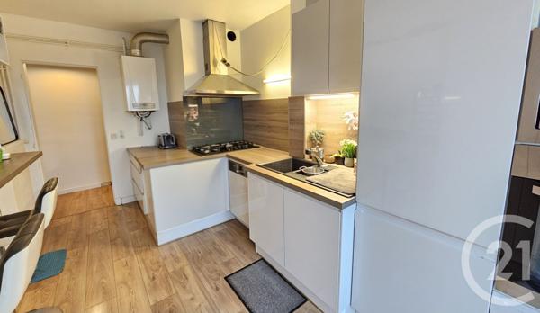 Appartement F4 à vendre  4 pièces - 112,69 m2 LANNEMEZAN - 65