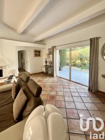 Maison à vendre 8 pièces 270 m² Roquebrune-sur-Argens