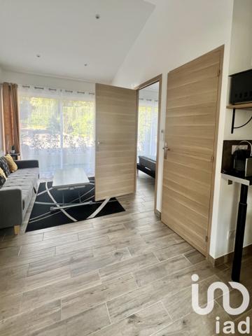 Maison à vendre 8 pièces 270 m² Roquebrune-sur-Argens