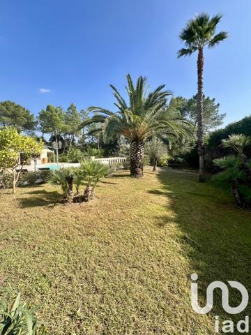 Maison à vendre 8 pièces 270 m² Roquebrune-sur-Argens