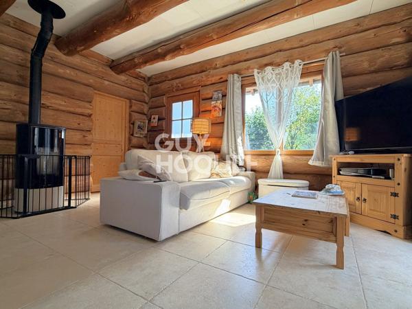 A Vendre, Maison en bois de 4 pièces principales à l'Ouest de Bayeux.